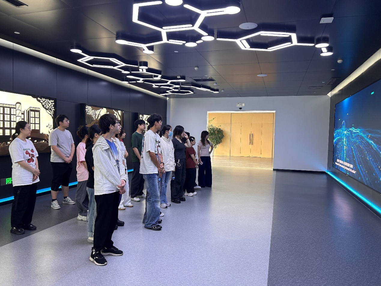 1758535381521302.jpg clip_image003.jpg